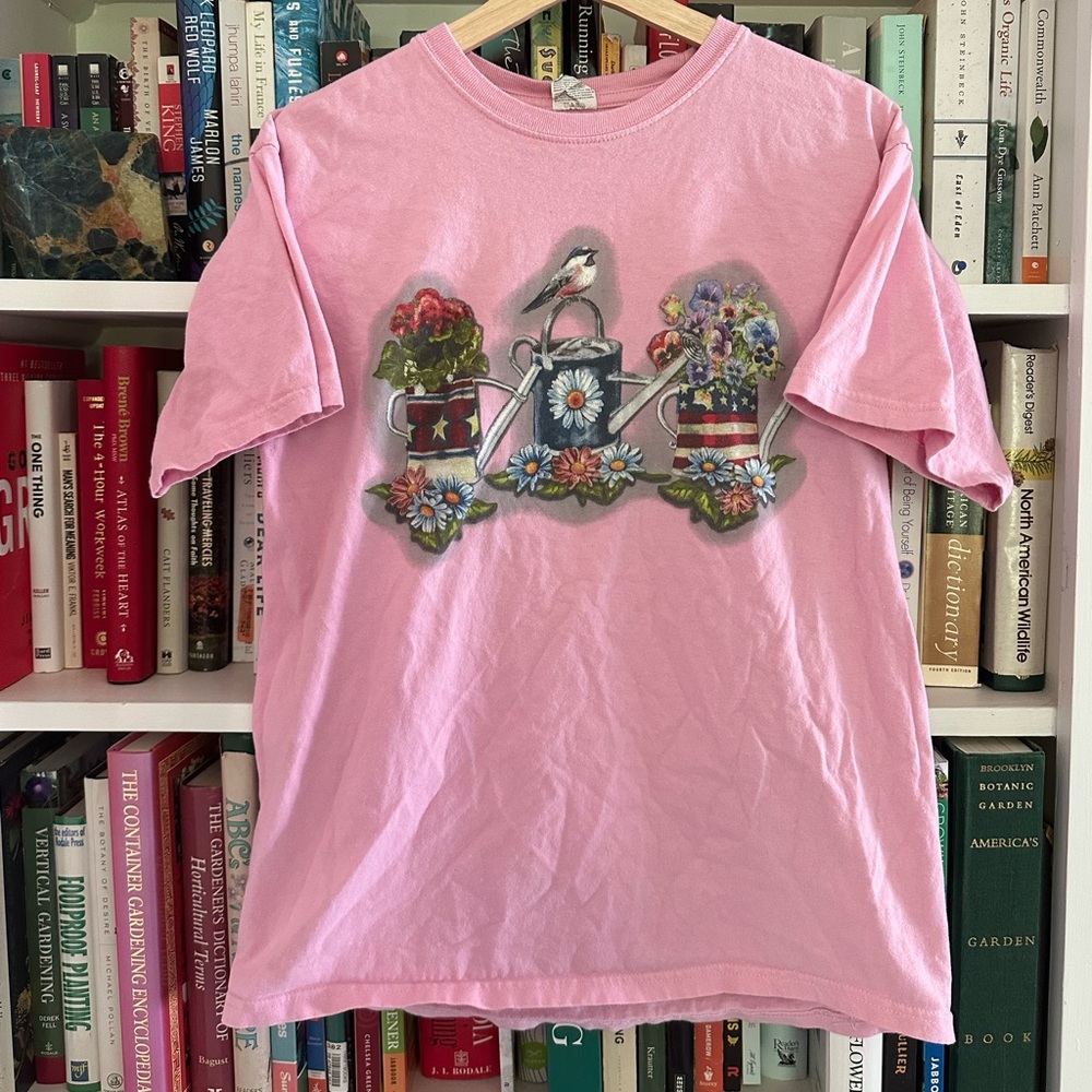 Vintage pink cottagecore farmcore tshirt — 100% cotton